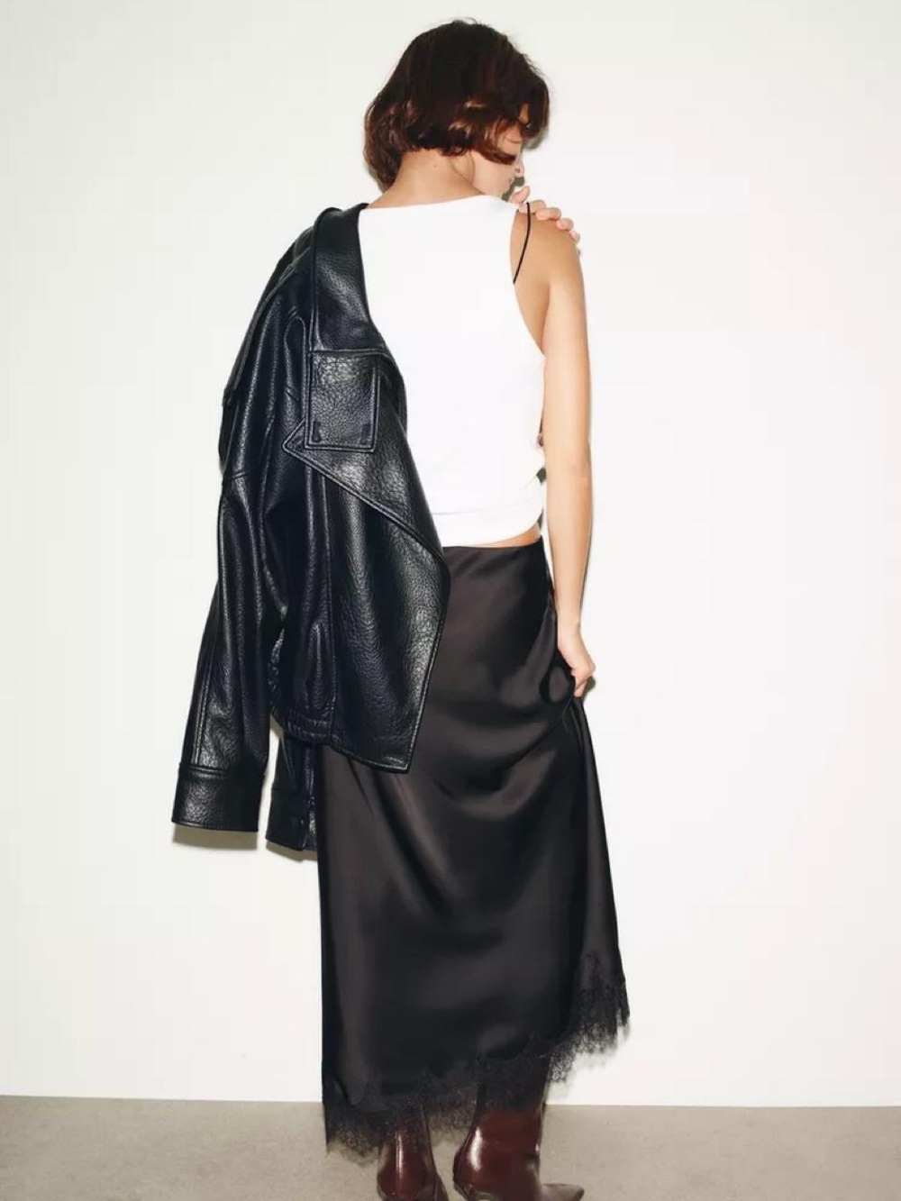 Zara Black Satin Lace-Hem Slip Skirt - Picture 2 of 8